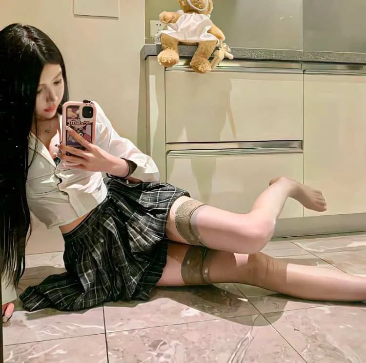 连环杀手题材《看见恶魔》无删减导演版：以暴制暴的极限复仇，生猛震撼