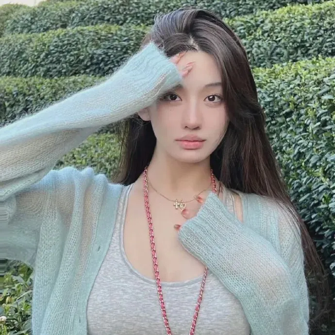 【灾难惊悚】《隧道》原班人马打造《活埋》韩版：男主醒来发现被关在棺材里，只有一个打火机和手机